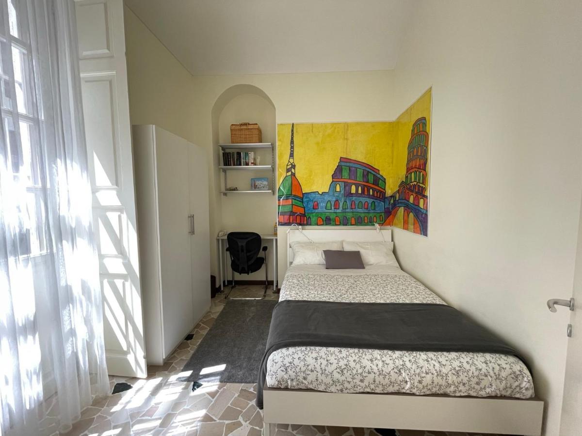 La Casa Di Ringhiera - Silenzioso Appartamento Di Charme Con Balcone Nel Quadrilatero Romano Turim Exterior foto